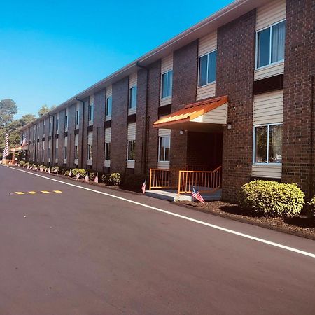 Raceway Inn Darlington Exterior foto